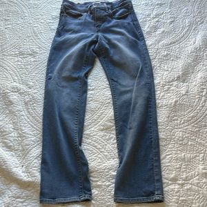 Women’s Levi’s 314 Shaping Straight 27 X 30